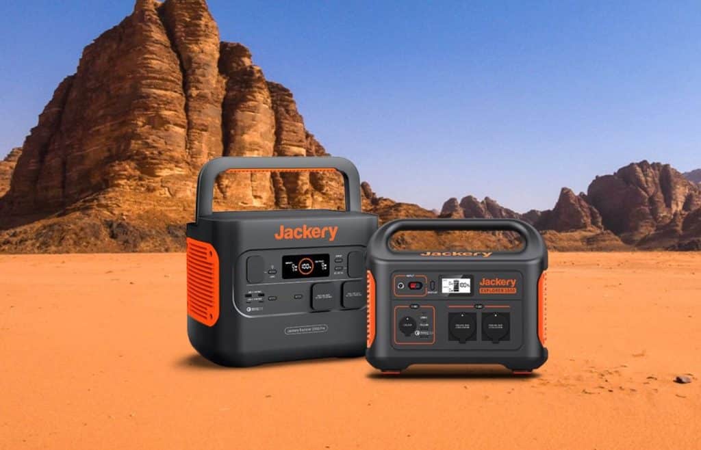 station électrique batterie portable jackery nomade désert