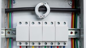 Délesteur électrique : éviter la coupure sans augmenter sa puissance